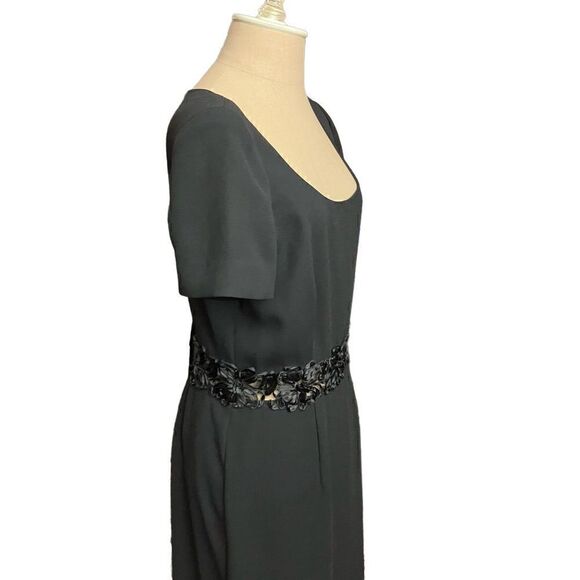 Maggy London Beautiful Black Dress / SZ: 10 - Picture 4 of 6